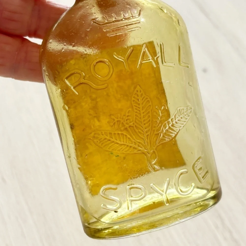 Royall Spyce vintage royall